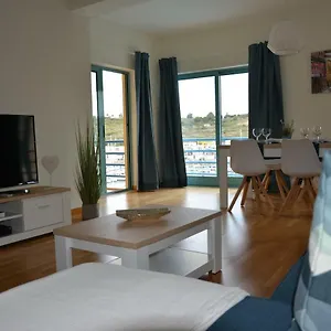 Stunning With Marina Views Apartment